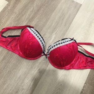 Victoria’s Secret Bra